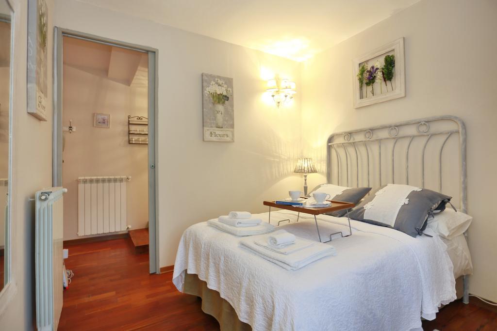 Piero Apartments มอนเตกาตินี แตร์เม ภายนอก รูปภาพ